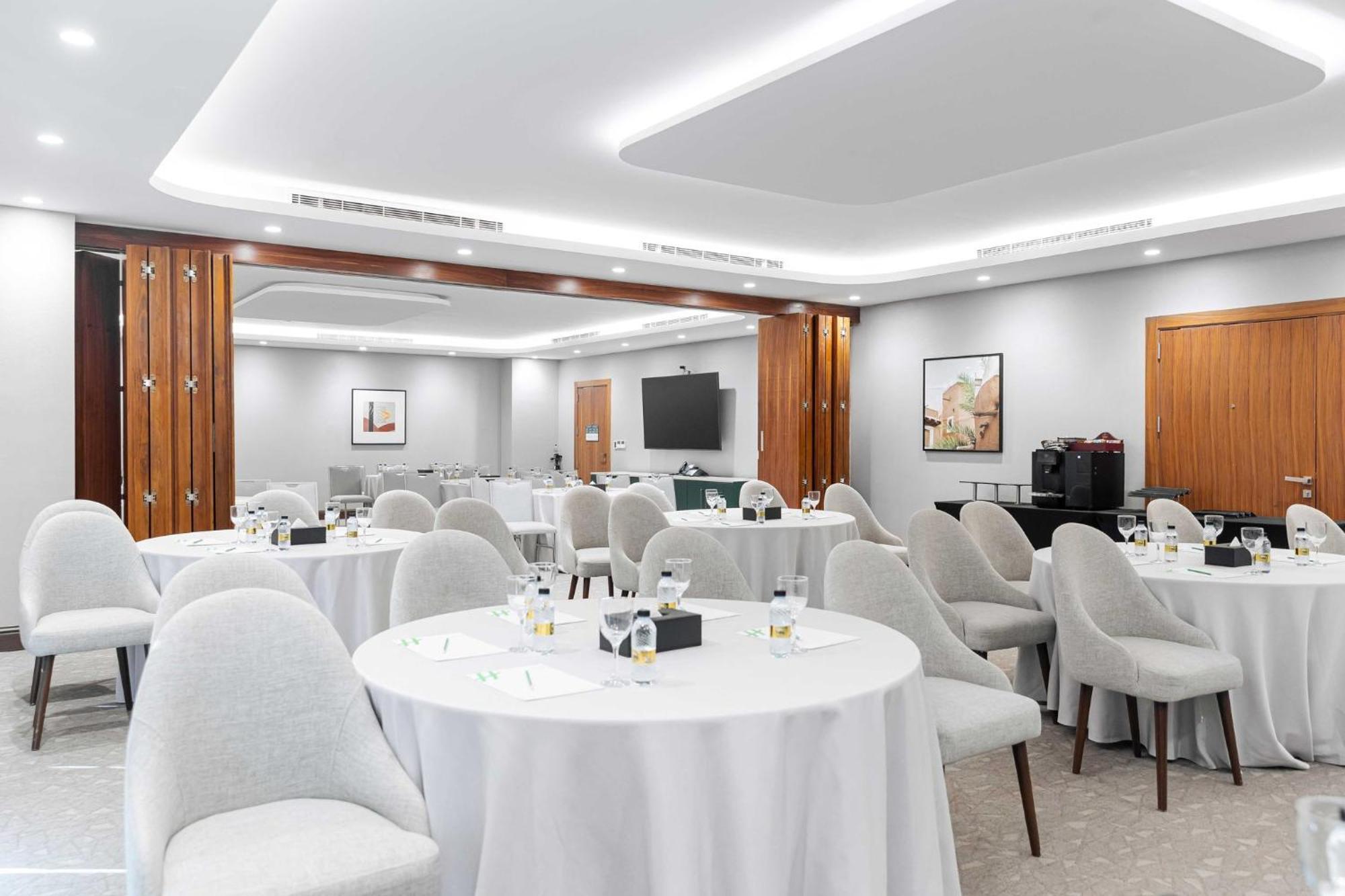 The Business District By Ihg 4*